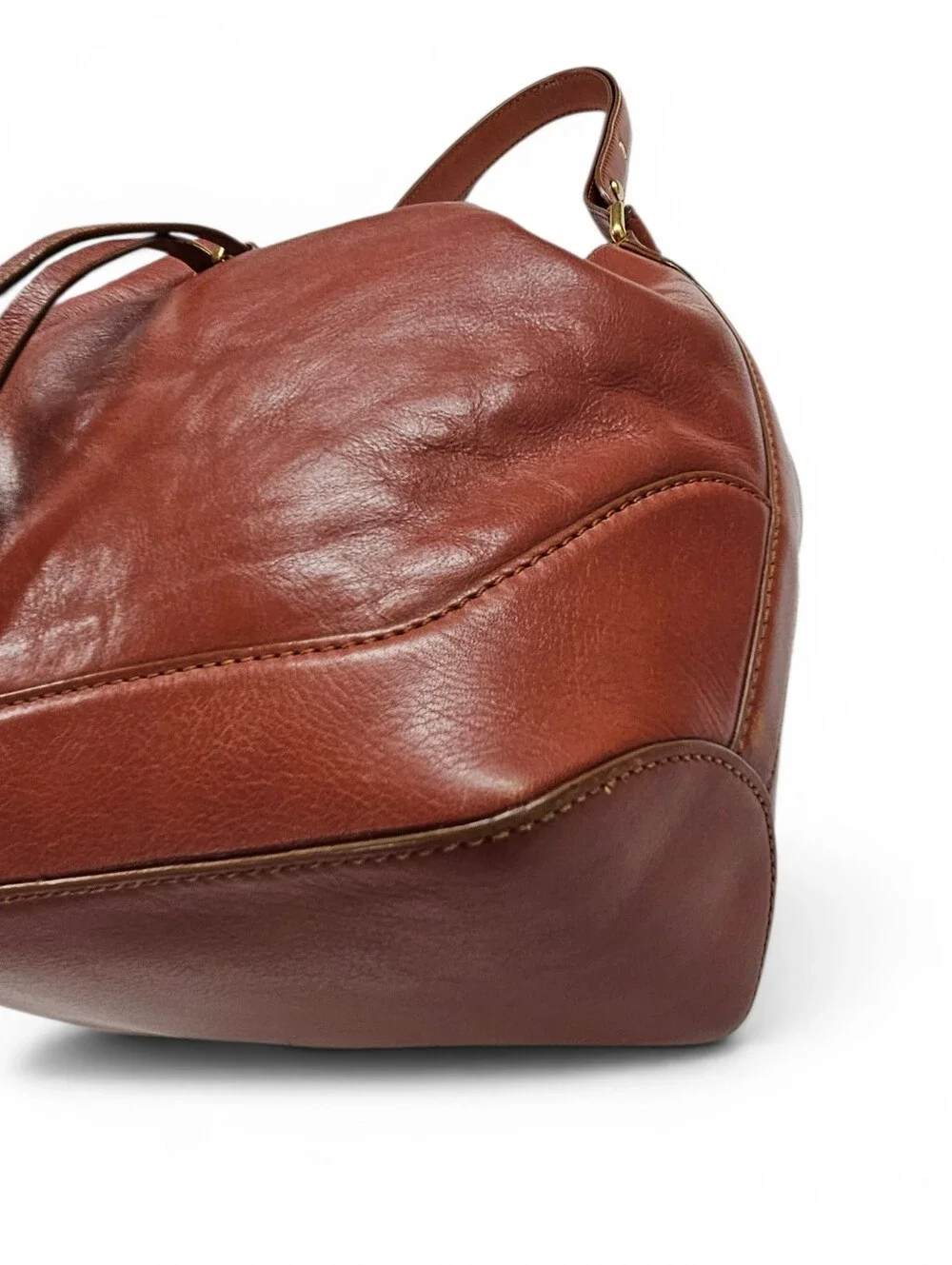 Marc Jacobs Calfakin Leather Bucket Bag From 2011 Fall / Winter Collection